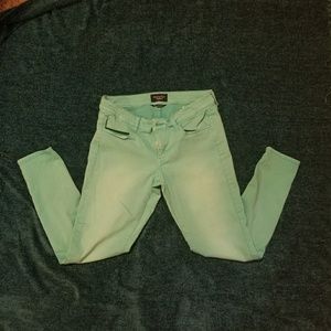 American Eagle Outfitters Pants - American Eagle Hi-Rise Jeggings Crop 6 Regular American Eagle Outfitters Pants - American Eagle Hi-Rise Jeggings Crop 6 Regular